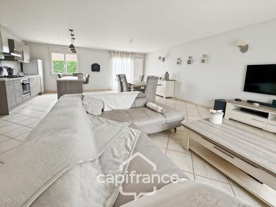 Maison - 87 m² - 4 pièces