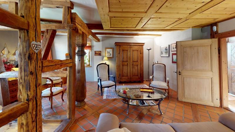 Corps de ferme - 243 m² - 6 pièces