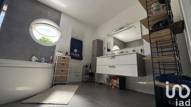 Maison - 112 m² - 5 pièces