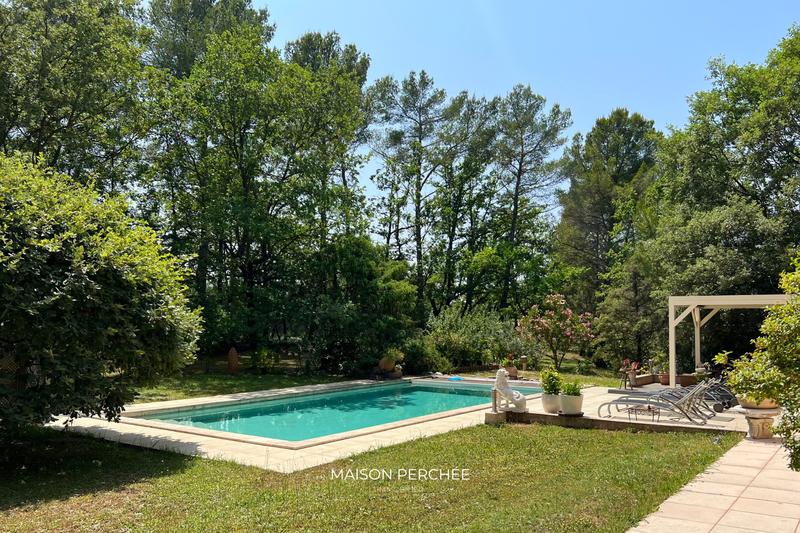 Villa - 210 m² - 7 pièces