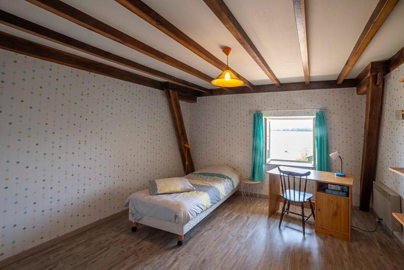 Maison - 365 m² - 7 pièces