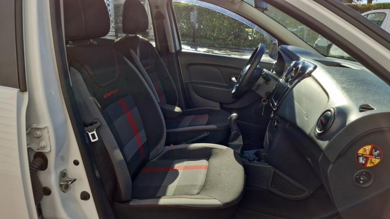 Dacia Sandero Stepway Blue Dci 95ch