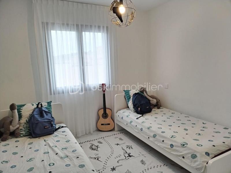 Maison - 100 m² - 4 pièces