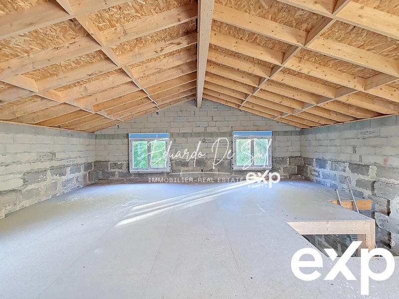 Maison - 88 m² - 5 pièces