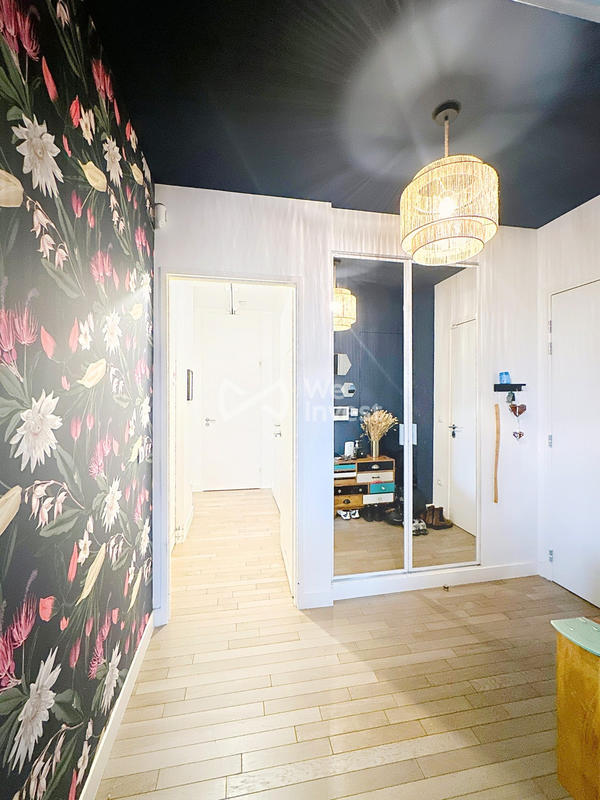 Appartement - 100 m² - 4 pièces