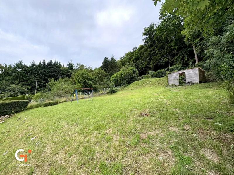 Maison - 206 m² - 7 pièces