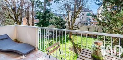 Appartement - 89 m² - 3 pièces