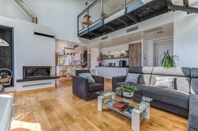 Appartement - 132 m² - 4 pièces