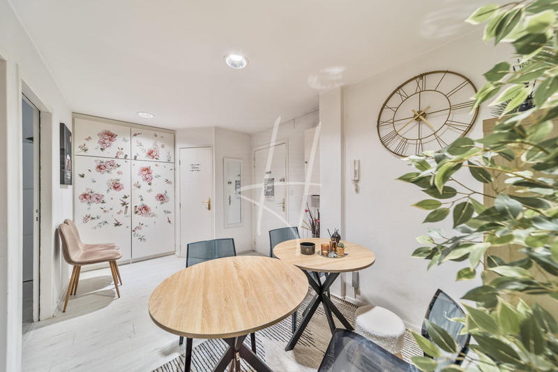 Bureau - 68 m² - 4 pièces