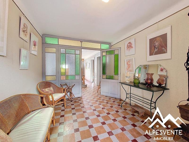 Maison ancienne - 293 m² - 13 pièces