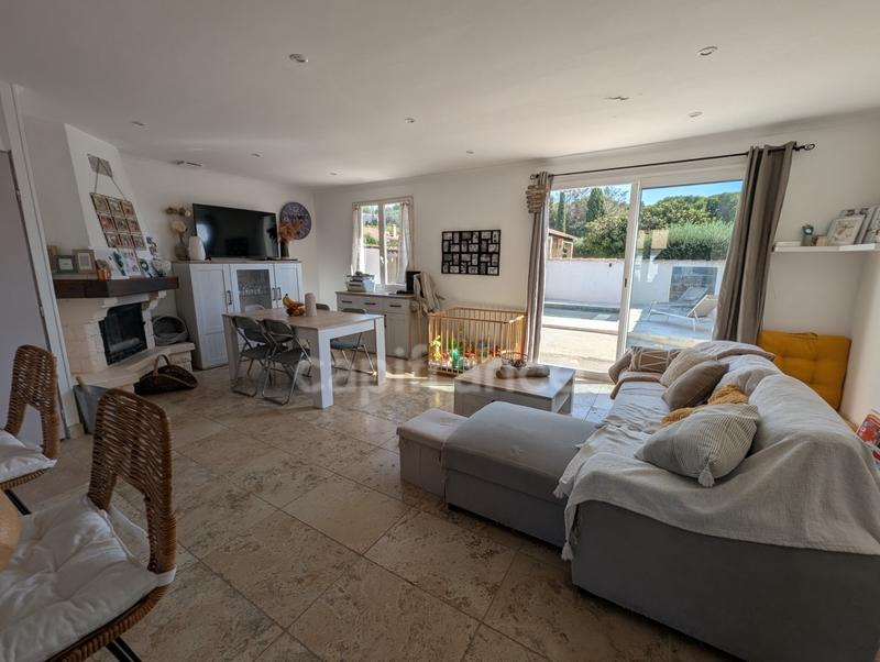 Villa - 93 m² - 4 pièces