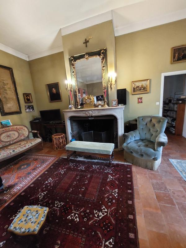 Maison - 301 m² - 10 pièces