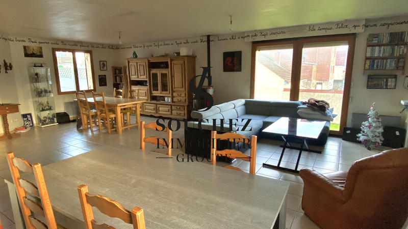 Maison - 109 m² - 7 pièces