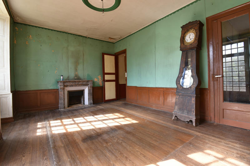 Maison - 168 m² - 8 pièces