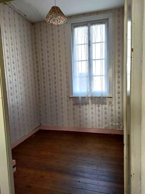 Maison - 94 m² - 6 pièces