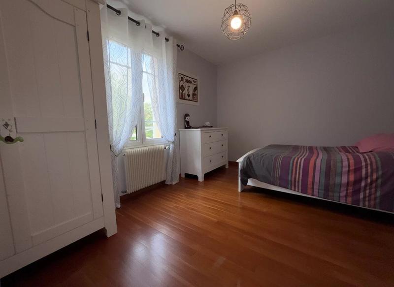 Maison - 197 m² - 8 pièces