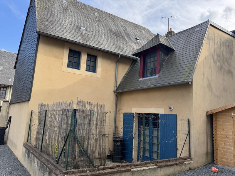 Maison ancienne - 105 m² - 5 pièces