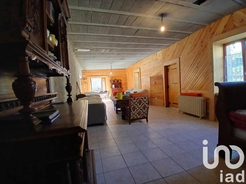 Maison - 354 m² - 12 pièces