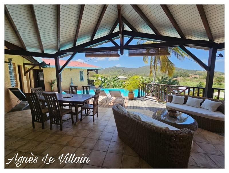 Maison d'architecte - 128 m² - 5 pièces