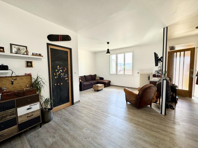 Maison - 105 m² - 3 pièces