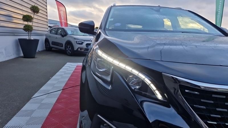 Peugeot 3008 Business hybrid 225 e-eat8 allure