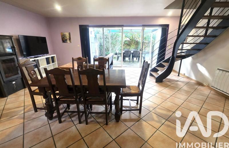 Maison - 162 m² - 7 pièces