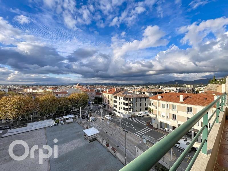 Appartement - 80 m² - 3 pièces