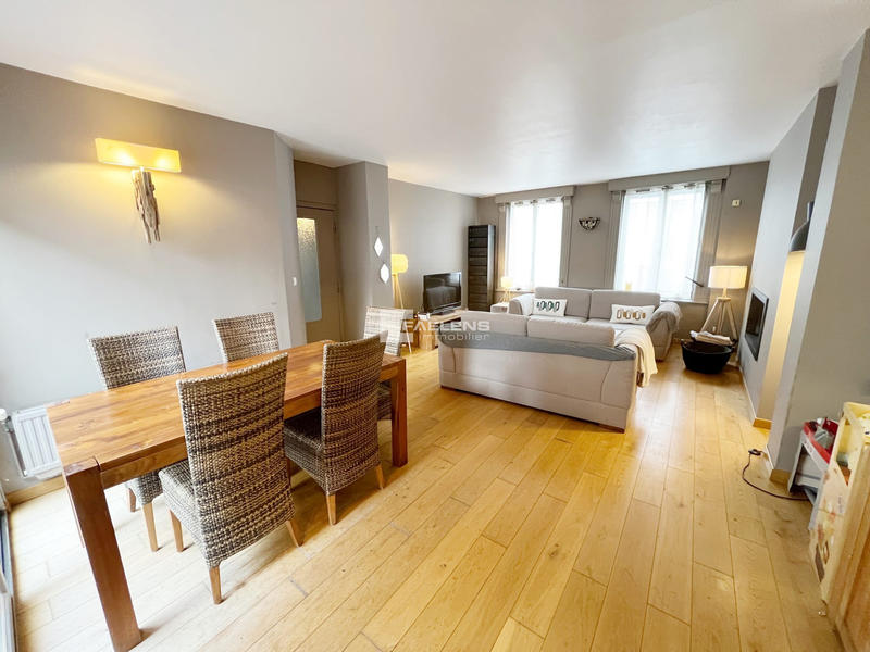 Maison - 123 m² - 5 pièces