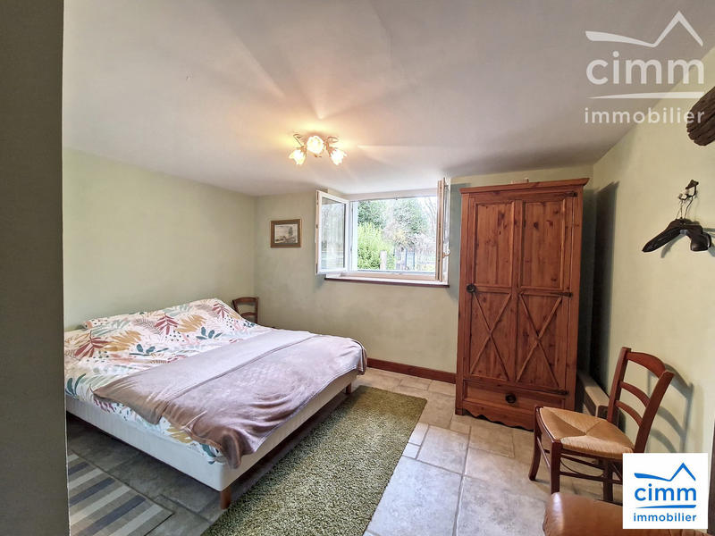 Maison ancienne - 290 m² - 8 pièces