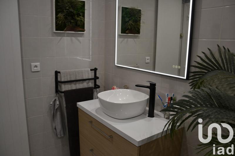 Maison - 168 m² - 8 pièces