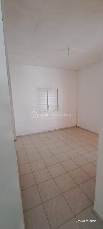 Local commercial - 58 m² - 1 pièce