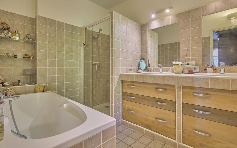 Maison - 162 m² - 5 pièces