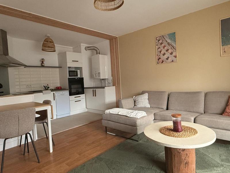 Appartement - 49 m² - 2 pièces