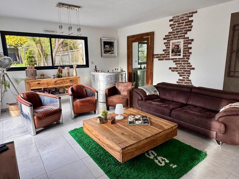 Maison - 107 m² - 4 pièces