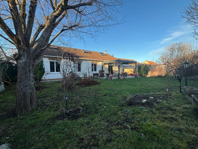 Maison - 105 m² - 5 pièces