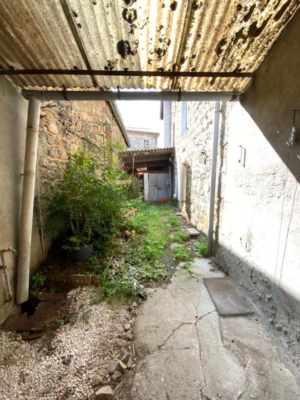 Immeuble - 217 m² - 14 pièces