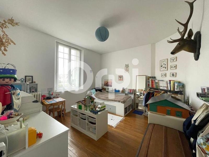 Maison - 121 m² - 5 pièces