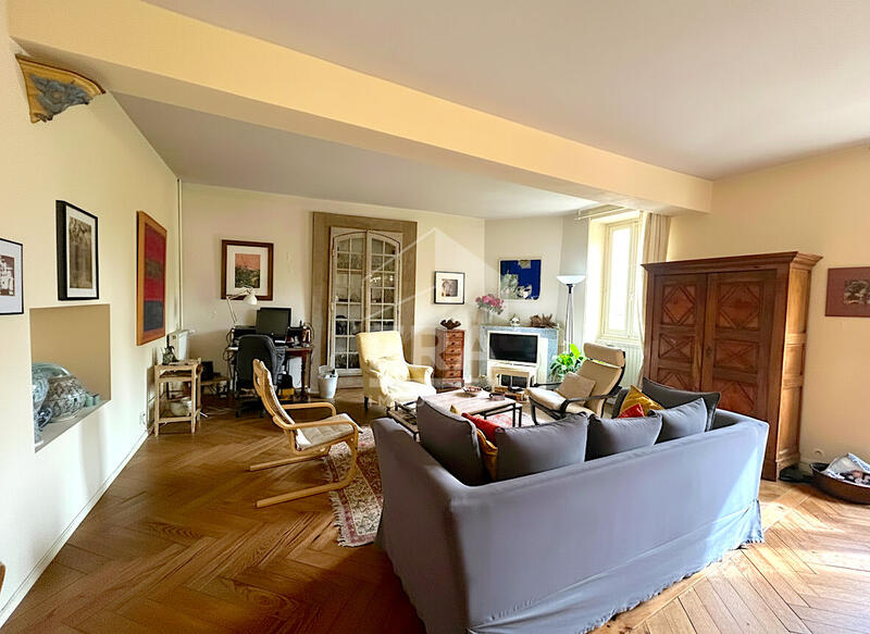 Maison - 178 m² - 5 pièces