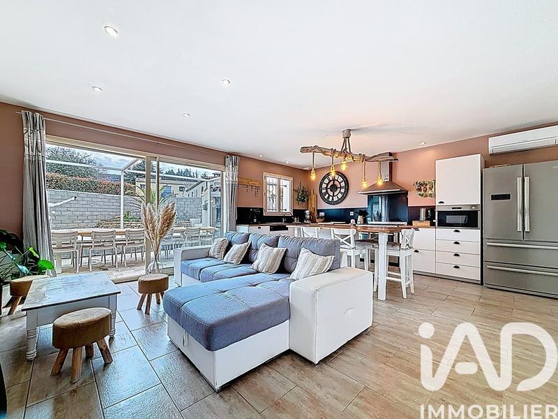 Maison - 100 m² - 5 pièces