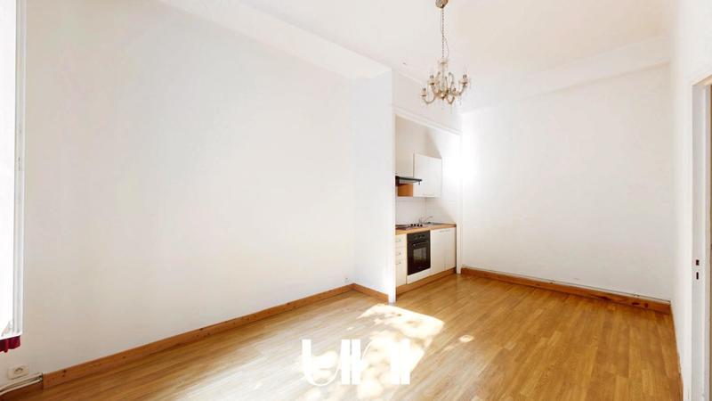 Studio - 24 m² - 1 pièce