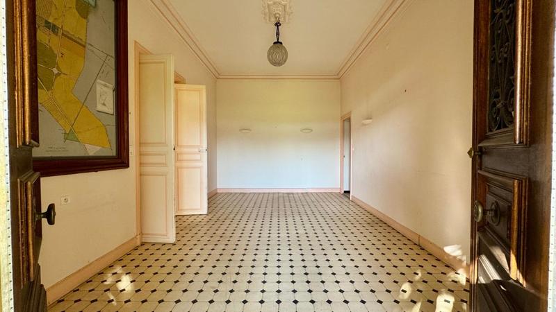 Château - 510 m² - 10 pièces