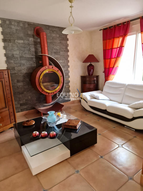 Maison - 194 m² - 7 pièces