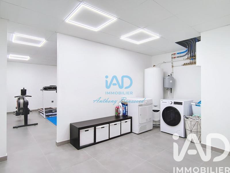 Maison de maîtres - 240 m² - 8 pièces