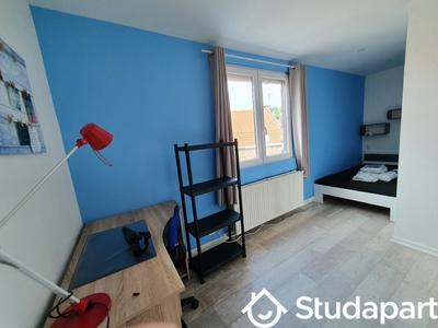 Chambre - 13 m² - 1 pièce