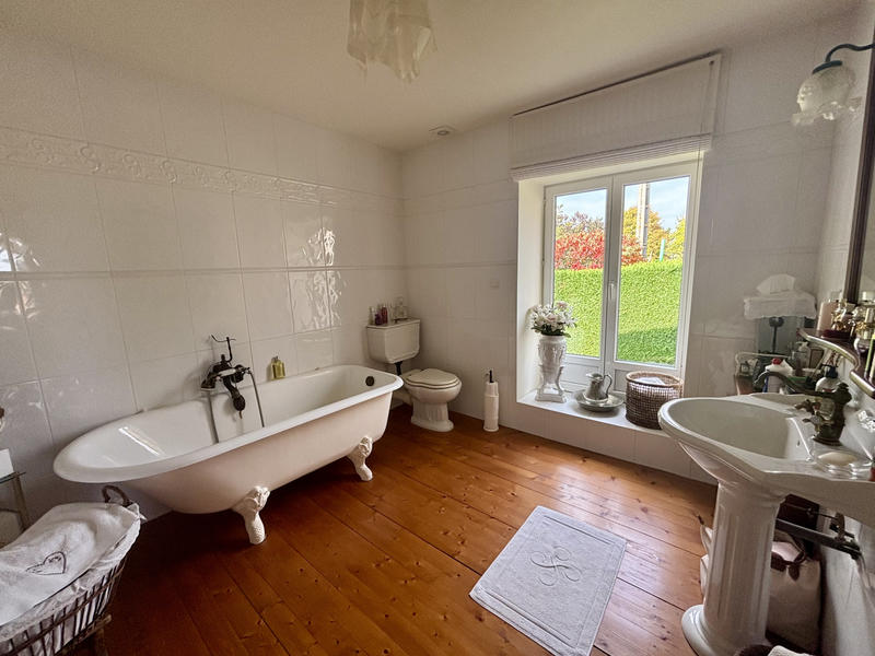 Maison - 197 m² - 6 pièces