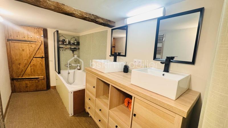 Maison de campagne - 222 m² - 9 pièces