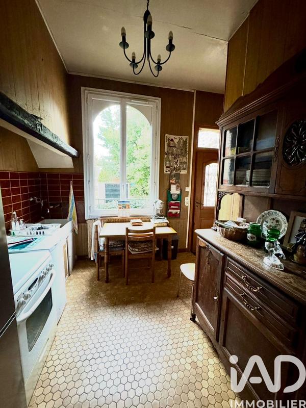 Maison - 153 m² - 8 pièces