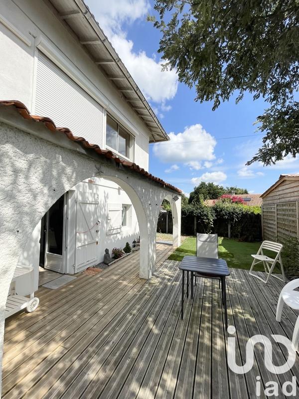 Maison - 190 m² - 9 pièces