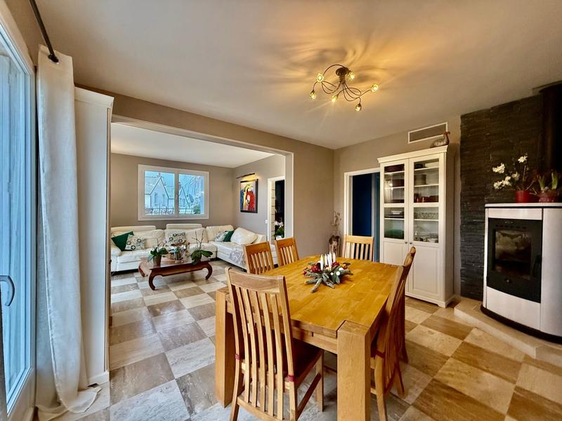 Maison - 160 m² - 7 pièces