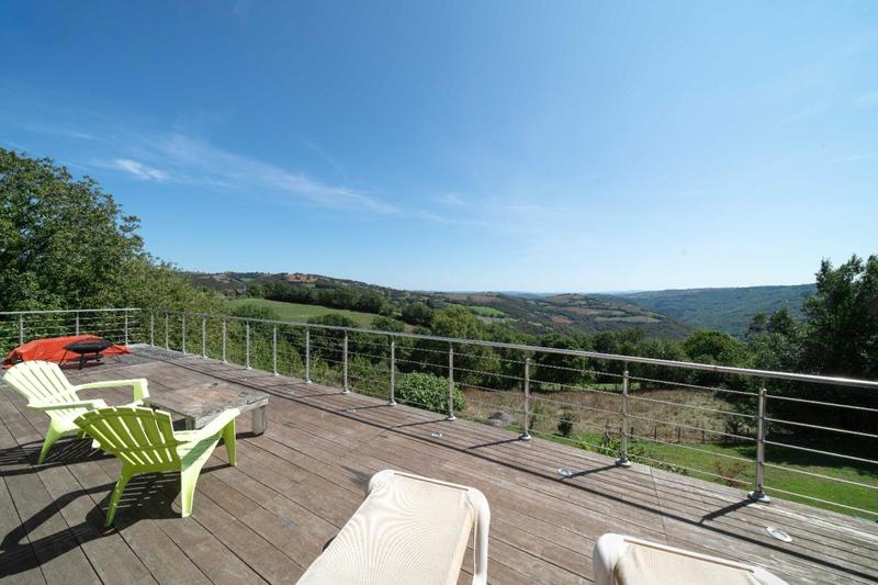 Maison - 194 m² - 3 pièces